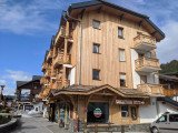_lv_images__lot_0000140246_08_20439490