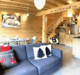 _lv_images__lot_0004140369_02_17732203