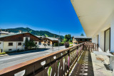 _lv_images__lot_0020392433_09_16801496