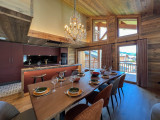 Agora-202-cuisine-salle-a-manger-location-appartement-chalet-Les-Gets
