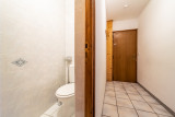 Amaryllis-10-toilettes-appartement-chalet-Les-Gets