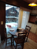 Ambre-Chery-cuisine-location-appartement-chalet-Les-Gets