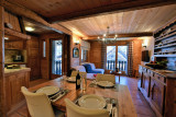appartement-des-pistes-salon-salle-a-manger-location-appartement-chalet-Les-Gets