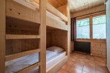 Arolle-Bouquetin-chambre-lits-superposes-location-appartement-chalet-Les-Gets