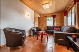 Arolle-Bouquetin-salon-location-appartement-chalet-Les-Gets