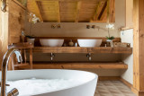 atray-salle-de-bain-baignoire-location-appartement-chalet-Les-Gets