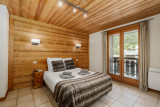 Azallees-5-chambre-lit-lit-double-location-appartement-chalet-Les-Gets