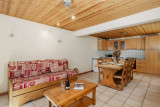 Azallees-5-salon-location-appartement-chalet-Les-Gets