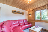 bouton-d-or-salon-location-appartement-chalet-Les-Gets