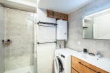 Carmine-A201-salle-de-bain-douche-location-appartement-chalet-Les-Gets