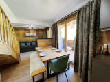 Carmine-Lodge-B303-salon-salle-a-manger-location-appartement-chalet-Les-Gets