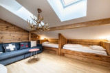 Carmine-Lodge-Marie-des-neiges-chambre-mansardee-location-appartement-chalet-Les-Gets