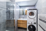 Carmine-Lodge-Marie-des-neiges-salle-douche-location-appartement-chalet-Les-Gets