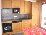 Carry-3-cuisine-location-appartement-chalet-Les-Gets