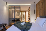 Chalet-Alena-chambre-double-master-location-appartement-chalet-Les-Gets