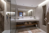 Chalet-Alena-salle-de-bain-douche-location-appartement-chalet-Les-Gets