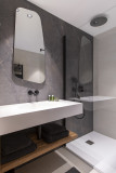 Chalet-Alena-salle-de-bain-douche-location-appartement-chalet-Les-Gets
