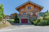 chalet-de-l-arbalou-exterieur-ete-location-appartement-chalet-Les-Gets