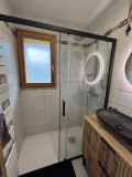 chalet-de-l-arbalou-salle-de-bain-douche-location-appartement-chalet-Les-Gets