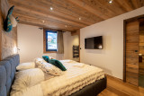 Chalet-Monet-chambre-lit-double-location-chalet-appartement-Les-Gets