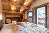 Chalet-Monet-chambre-lit-double-location-chalet-appartement-Les-Gets