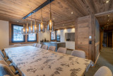 Chalet-Monet-salle-a-manger-cuisine-location-chalet-appartement-Les-Gets