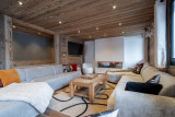 Chalet-Monet-salon-cheminee-location-chalet-appartement-Les-Gets