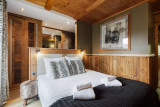 Chalet-Rocade-etage-1-chambre-lit-double-location-appartement-chalet-Les-Gets
