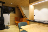 Chalet-Rocade-Mazot-salon-cuisine-salle-a-manger-location-appartement-chalet-Les-Gets