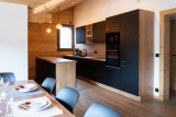 chaletcoppel2-cuisine-salle-a-manger-location-appartement-chalet-Les-Gets