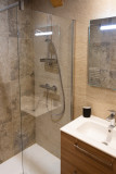 chaletcoppel2-salle-de-bain-douche-location-appartement-chalet-Les-Gets