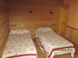 Chapuis-chambre-lits-simples-location-appartement-chalet-Les-Gets