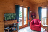 chardon-lac-4000-first-tranche-8460-tv-photoshoped-copy-2-14823963