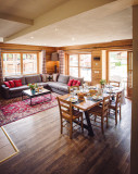 Chaumiere-1-salle-a-manger-salon-location-appartement-chalet-les-gets