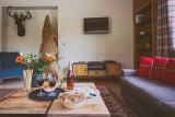 Chaumiere-1-salon-location-appartement-chalet-les-gets