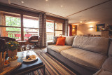 Chaumiere-3-salon-location-appartement-chalet-les-gets