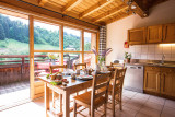 Chaumiere-6-salle-a-manger-location-appartement-chalet-les-gets