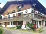 Clos-1-exterieur-ete-location-appartement-chalet-Les-Gets