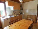 Corzolet-3-Ancolie-cuisine-location-appartement-chalet-Les-Gets