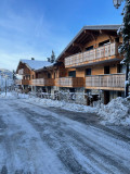cottage-alpin-6-exterieur-hiver-location-appartement-chalet-Les-Gets