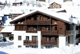 Fermes-d-Emiguy-2-pieces-6-personnes-exterieur-hiver-location-appartement-chalet-Les-Gets