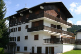Flambee-exterieur-ete2-location-appartement-chalet-Les-Gets