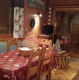 Floriere-4-coin-repas-location-appartement-chalet-Les-Gets