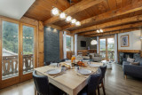 La-Rocade-1-salon-salle-a-manger-location-appartement-chalet-Les-Gets