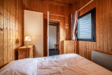 Moudon-Chalet17-intérieur-chambre-location-appartement-chalet-Les-Gets