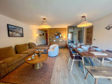 Nagano-206-salon-salle-a-manger-location-appartement-chalet-Les-Gets