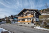 Pressenage-Geai-exterieur-location-appartement-chalet-Les-Gets