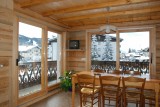 Refuge-salle-a-manger-location-appartement-chalet-Les-Gets