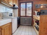 Retour-aux-Neiges-1-cuisine2-location-appartement-chalet- Les-Gets