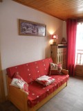 Sapiniere-8-salon-location-appartement-chalet-Les-Gets